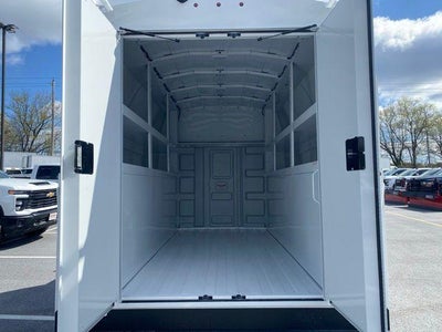 2024 GMC Savana Cutaway 3500 Base