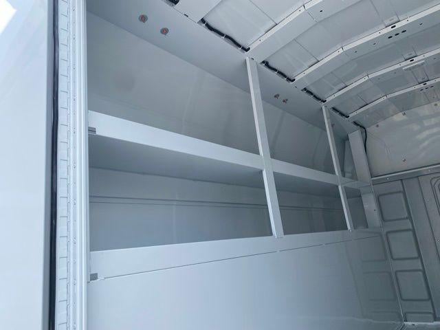 2024 GMC Savana Cutaway 3500 Base