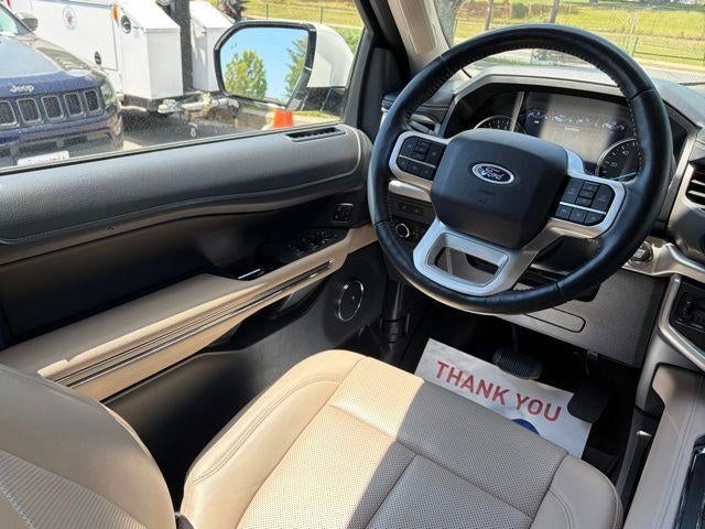 2022 Ford Expedition Max XLT