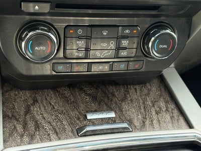 2017 Ford Super Duty F-250 SRW Lariat