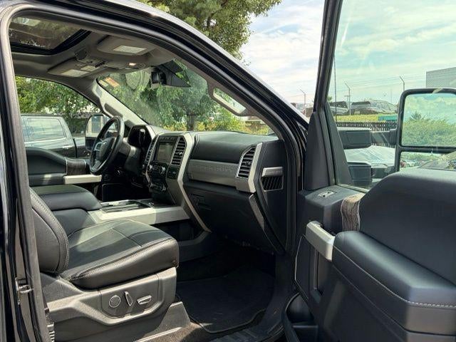 2017 Ford Super Duty F-250 SRW Lariat