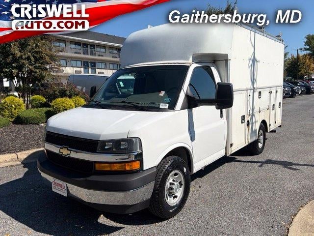 2022 Chevrolet Express Cutaway