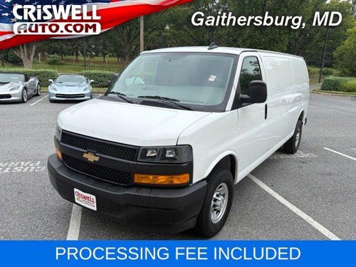 2025 Chevrolet Express Cargo WT