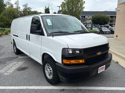 2025 Chevrolet Express Cargo WT