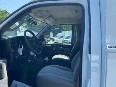 2024 GMC Savana Cutaway 3500 1WT