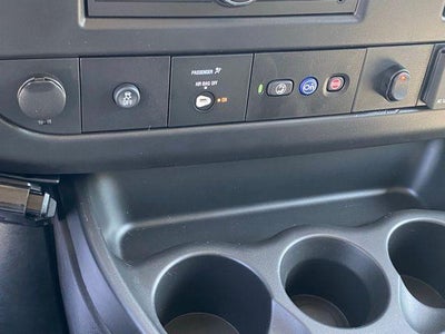 2024 GMC Savana Cutaway 3500 1WT