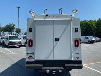 2024 GMC Savana Cutaway 3500 1WT