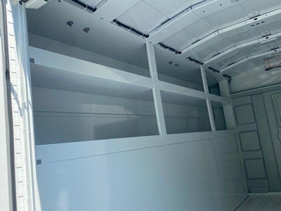 2024 GMC Savana Cutaway 3500 1WT