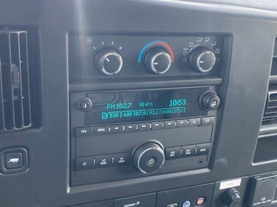 2024 GMC Savana Cutaway 3500 1WT