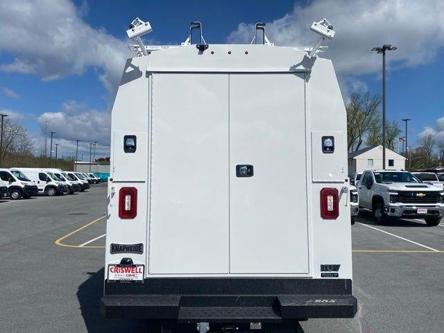 2024 GMC Savana Cutaway 3500 1WT