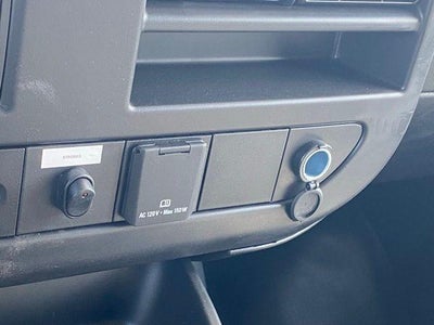 2024 GMC Savana Cutaway 3500 1WT