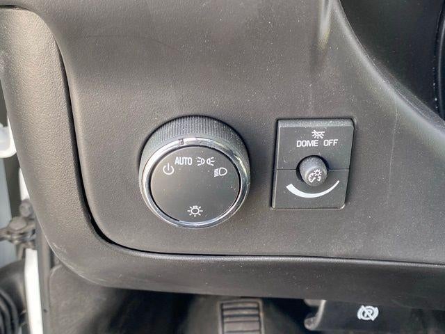 2024 GMC Savana Cutaway 3500 1WT