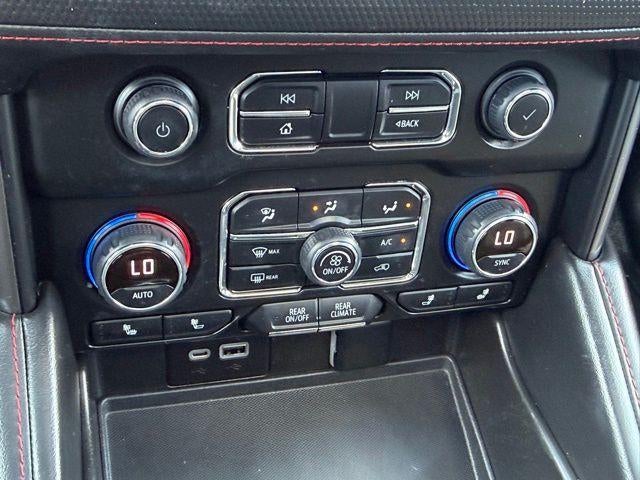2022 Chevrolet Suburban RST