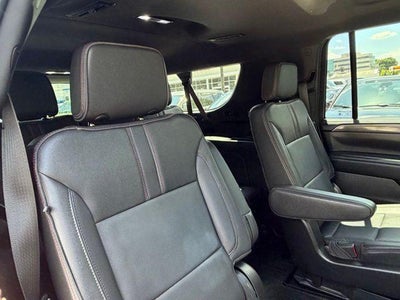 2022 Chevrolet Suburban RST