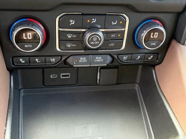 2022 Chevrolet Suburban High Country