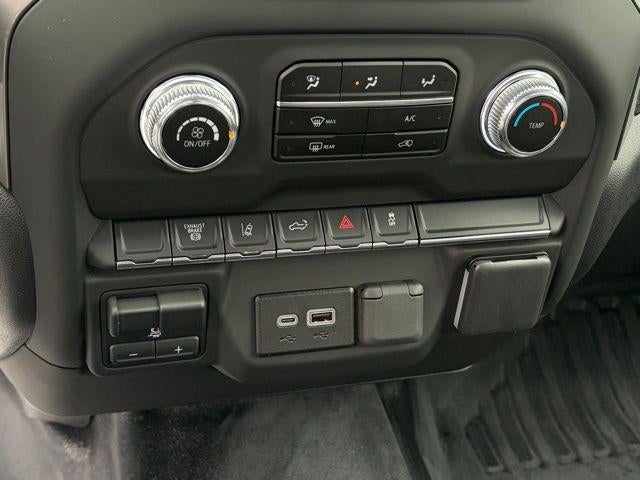 2025 GMC Sierra 3500 HD Pro