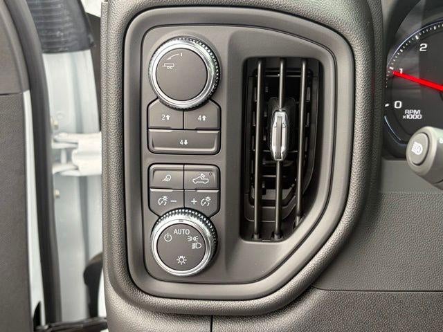2025 GMC Sierra 3500 HD Pro