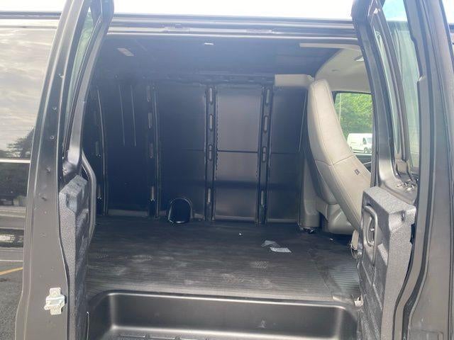 2025 GMC Savana Cargo Work Van