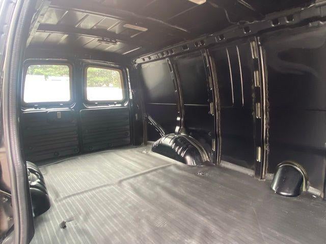 2025 GMC Savana Cargo Work Van