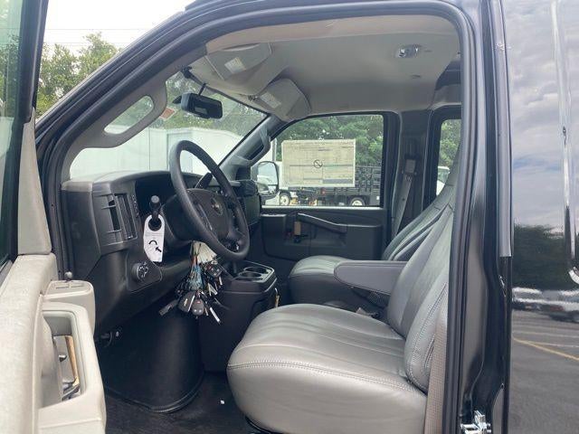 2025 GMC Savana Cargo Work Van