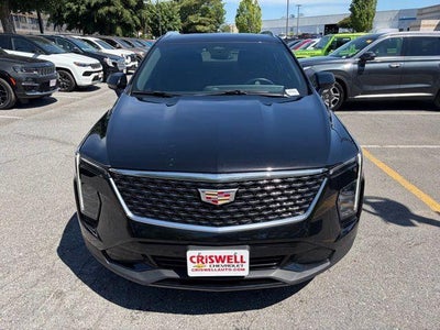 2025 Cadillac XT4 Premium Luxury