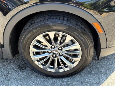 2025 Cadillac XT4 Premium Luxury