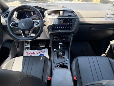 2022 Volkswagen Tiguan SE R-Line Black