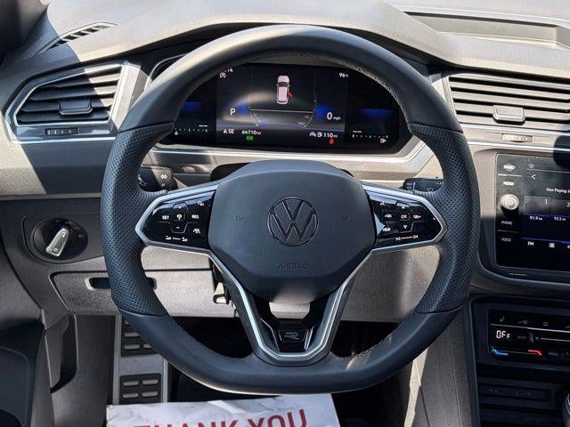 2022 Volkswagen Tiguan SE R-Line Black