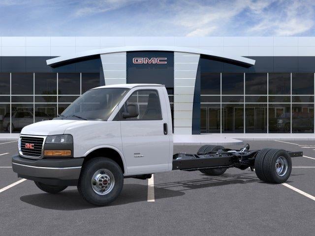 2026 GMC Savana Cutaway 4500 2WT