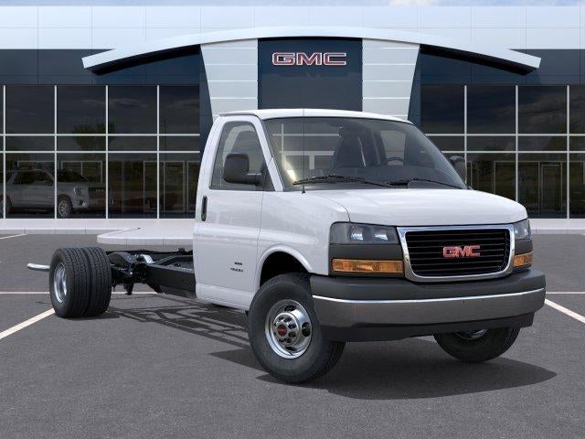 2026 GMC Savana Cutaway 4500 2WT