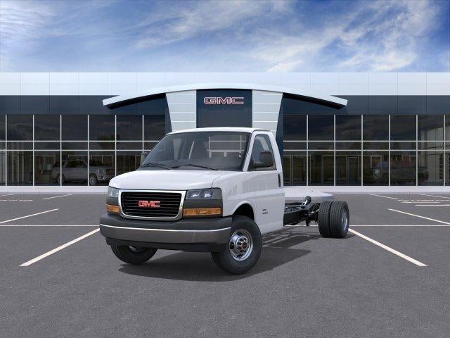 2026 GMC Savana Cutaway 4500 2WT