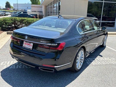 2022 BMW 7 Series 740i xDrive